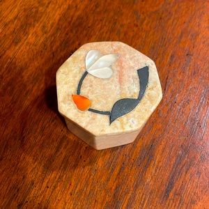 Stone trinket container